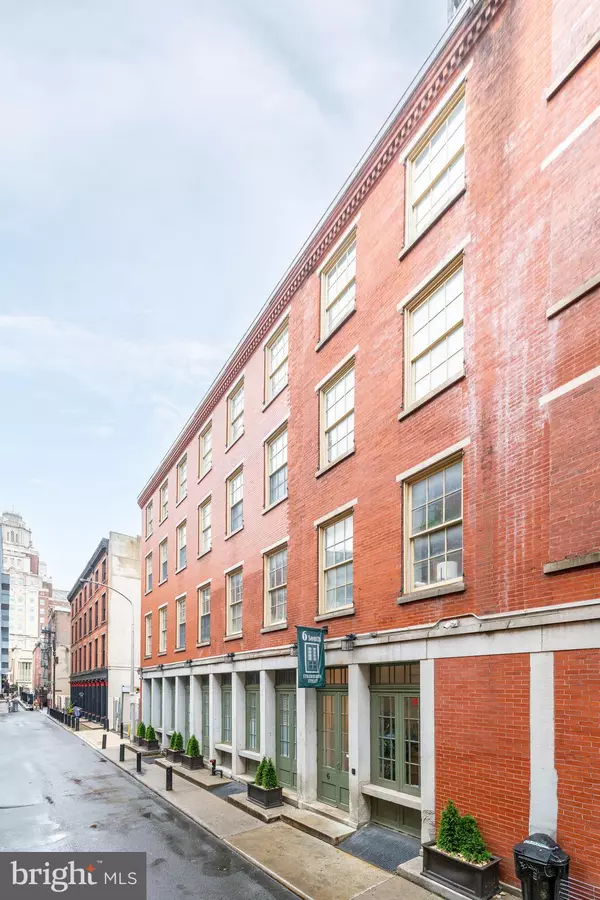 Philadelphia, PA 19106,6-10 S STRAWBERRY ST #16