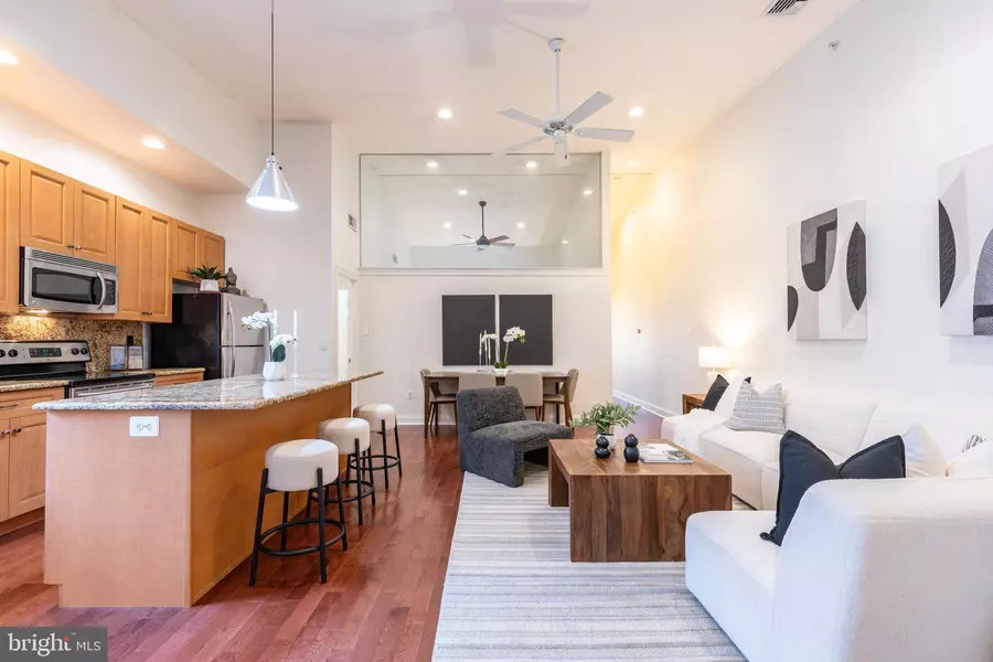 6-10 S STRAWBERRY ST #16, Philadelphia, PA 19106