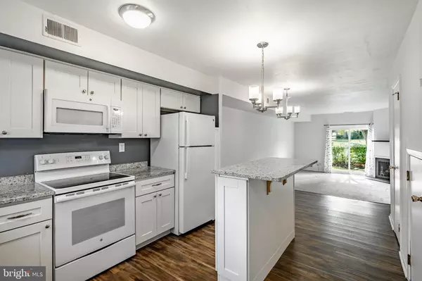 West Chester, PA 19382,2007 VALLEY DR #2007