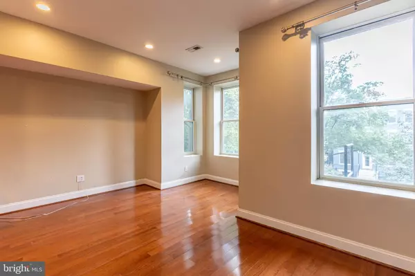 Washington, DC 20009,1317 HARVARD ST NW #3