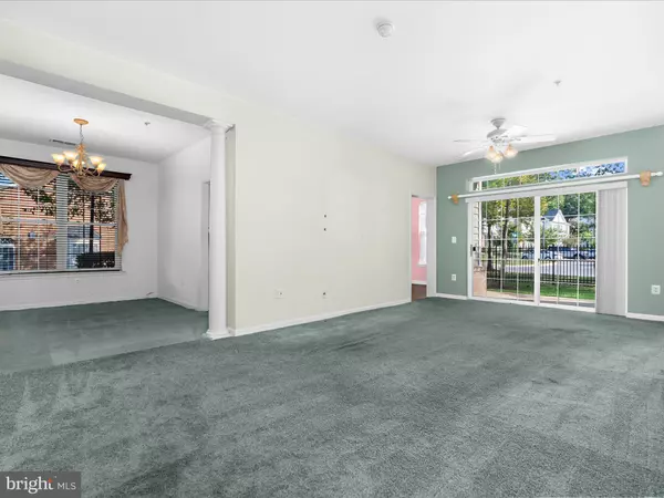 Edgewater, MD 21037,410 HAMLET CLUB DR #101