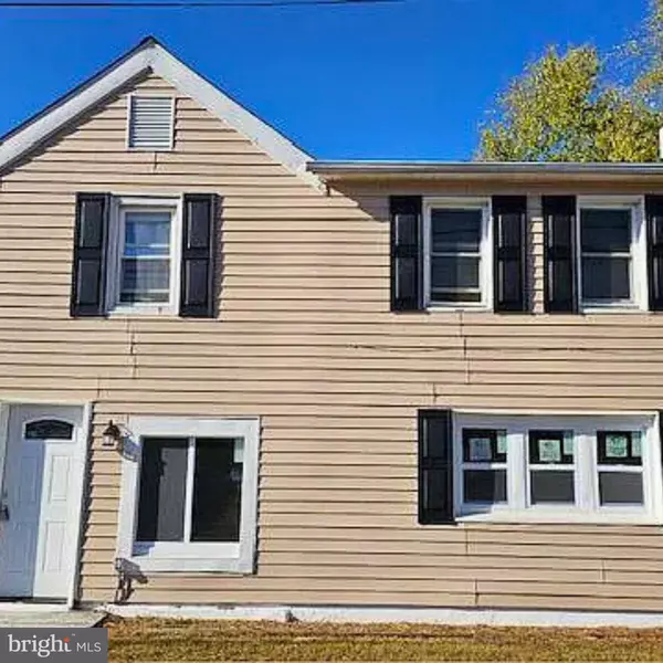 94 BUTTONWOOD AVE, Hancocks Bridge, NJ 08038