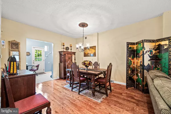 Philadelphia, PA 19147,331 GREENWICH ST