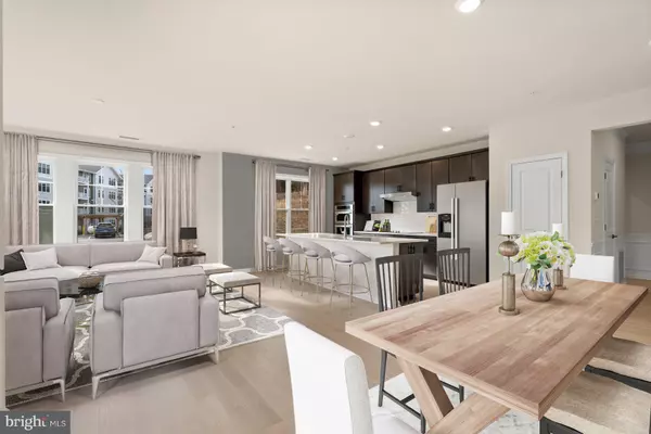 Conshohocken, PA 19428,401 WASHINGTON ST #213 LEWIS