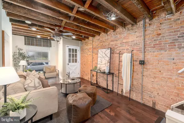 Baltimore, MD 21230,420 E CROSS ST E