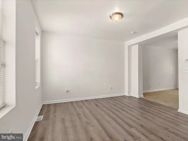 Baltimore, MD 21213,3211 ELMLEY AVE