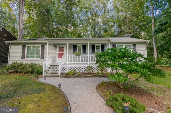 659 LAKE CAROLINE DR, Ruther Glen, VA 22546