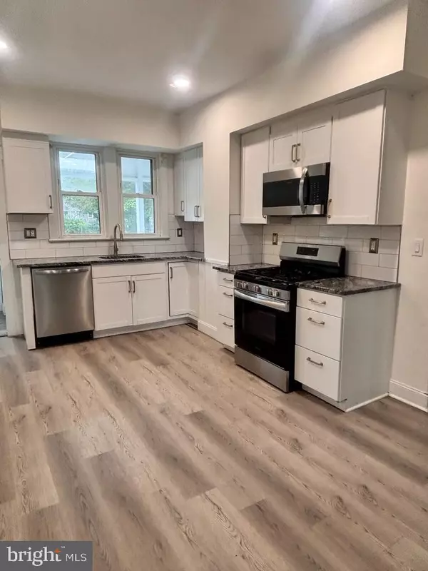 Egg Harbor City, NJ 08215,509 BUFFALO AVE