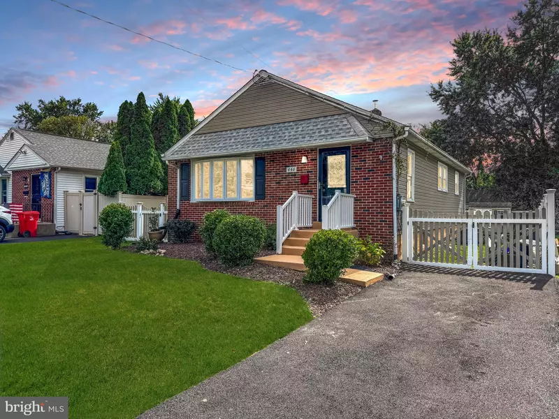 446 MAPLE ST, Warminster, PA 18974