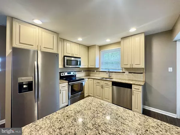 Warminster, PA 18974,446 MAPLE ST