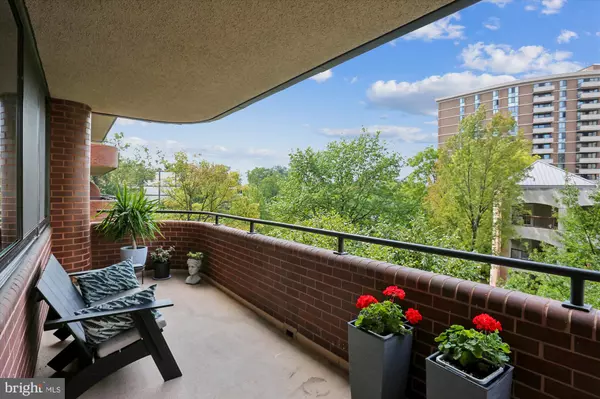 Chevy Chase, MD 20815,4550 N PARK AVE N #208
