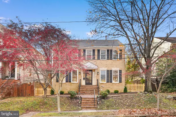 34 N GARFIELD ST, Arlington, VA 22201