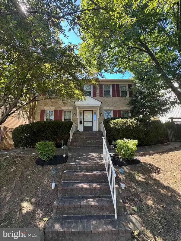 34 N GARFIELD ST, Arlington, VA 22201