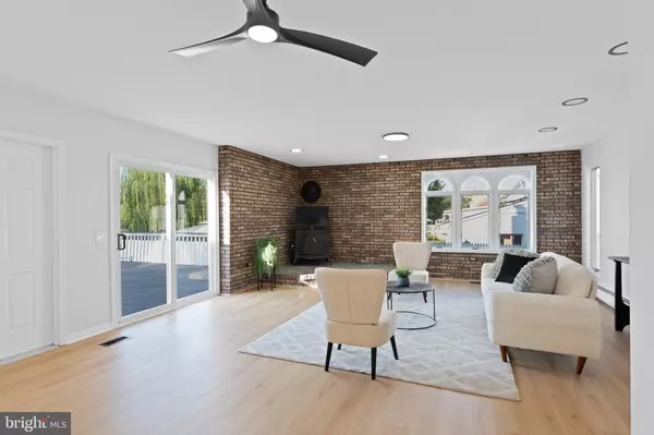 Hamilton, NJ 08610,77 WERT AVE