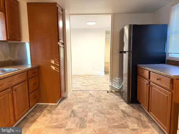 Pitman, NJ 08071,61 WEST