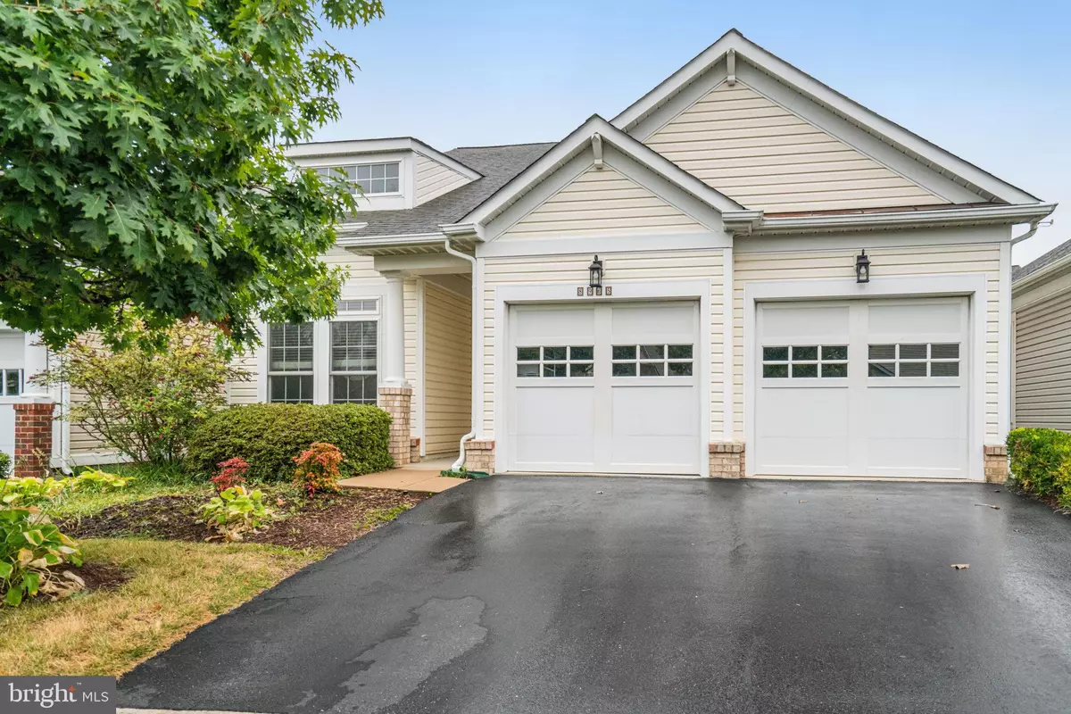 Lorton, VA 22079,8965 YELLOW DAISY PL