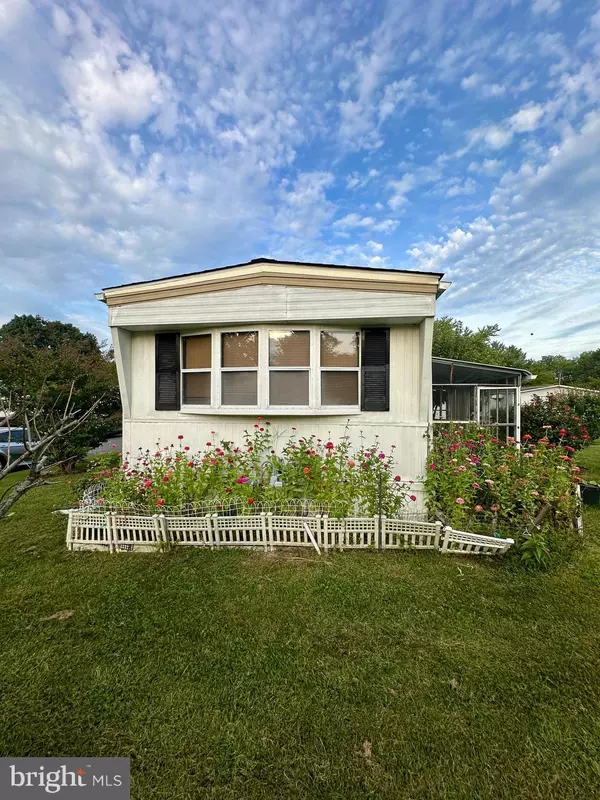 Williamstown, NJ 08094,202 POLK AVE