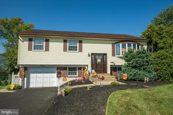 Warminster, PA 18974,564 BYRON RD