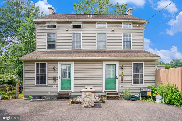 116 JACOBS, Mont Clare, PA 19453