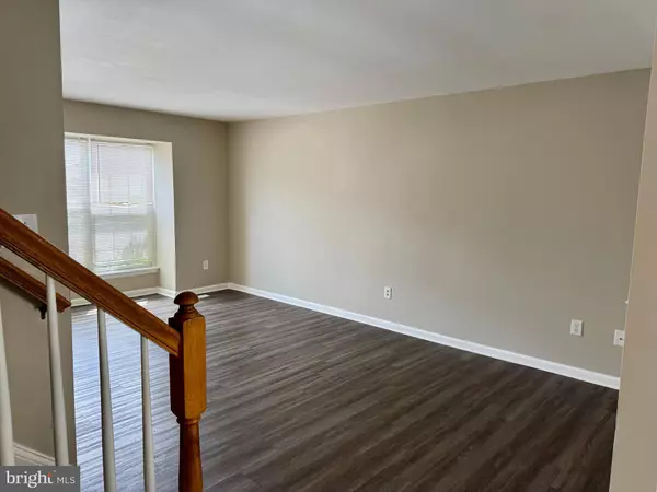 Newark, DE 19702,14 SPRING DR