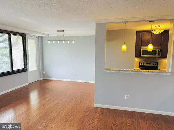 Alexandria, VA 22304,5500 HOLMES RUN PKWY #410