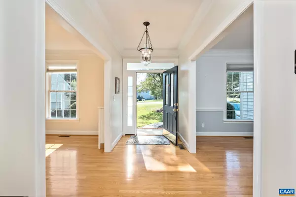 Charlottesville, VA 22911,3070 CHIMNEY RDG