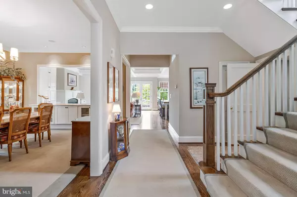 Arlington, VA 22201,1318 N JACKSON ST N