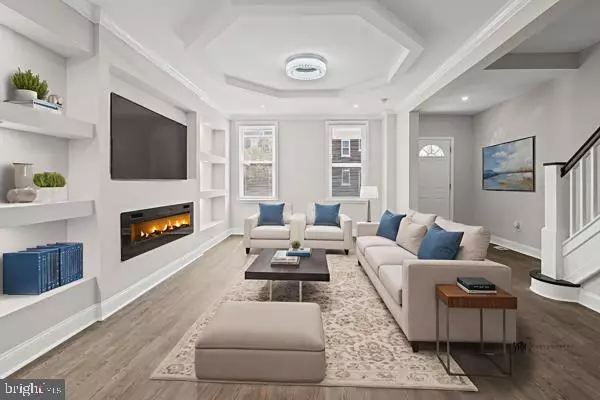 Baltimore, MD 21213,1724 E 25TH ST