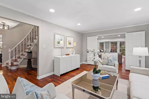 Fairfax, VA 22030,11317 EDENDERRY DR