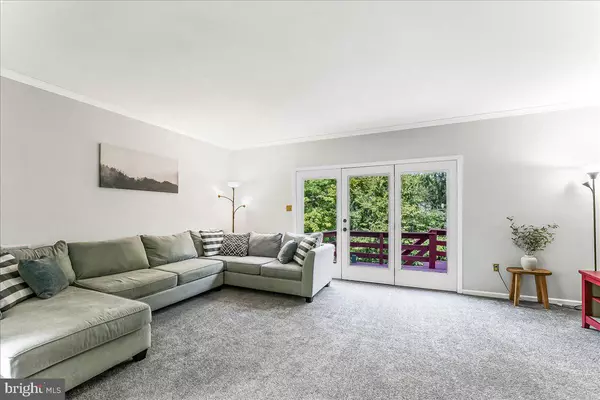 Reading, PA 19606,25 WARWICK CT
