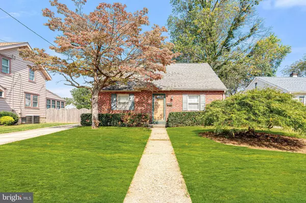 1417 MAPLE AVE, Haddon Heights, NJ 08035