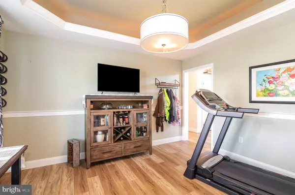 Harrisburg, PA 17111,764 CATTAIL DR