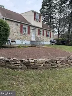 Reading, PA 19609,423 WOODSIDE AVE