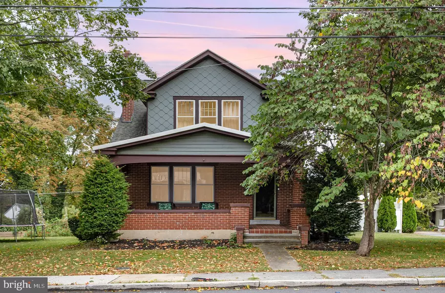 19 E WALNUT ST, Lebanon, PA 17042