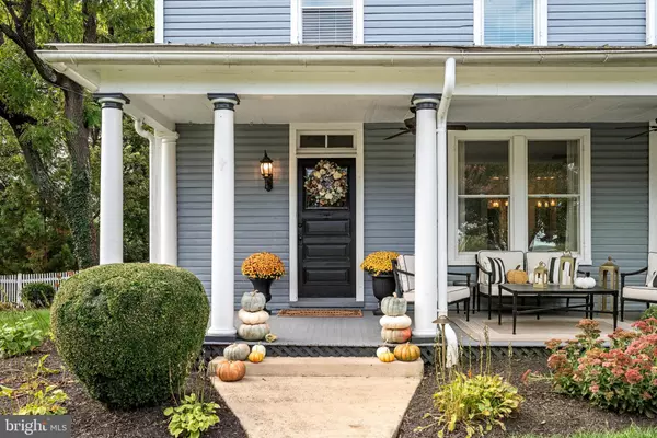 Purcellville, VA 20132,250 W MAIN ST