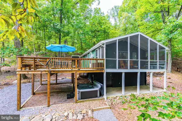 Hedgesville, WV 25427,34 GOLDEN WAY