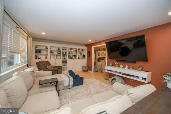 Phoenixville, PA 19460,1375 ANGELA DR