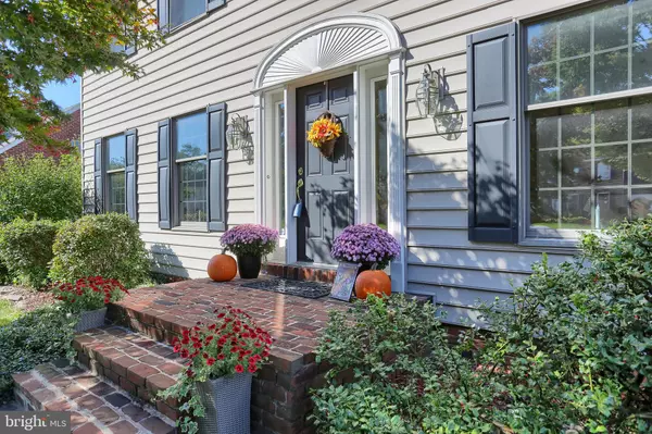 Camp Hill, PA 17011,824 LANDAU CT