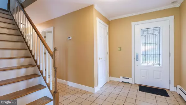 Levittown, PA 19056,2 FIREBUSH RD