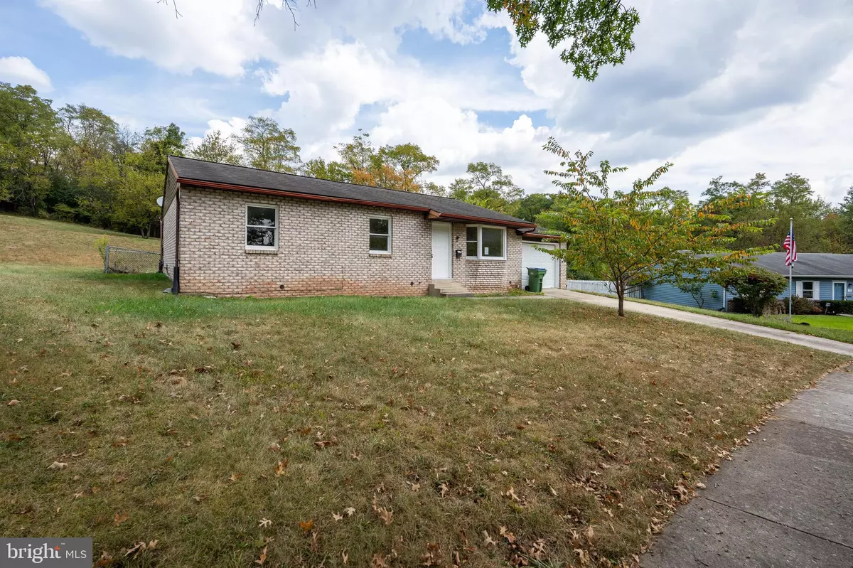 Harrisburg, PA 17109,3748 TUDOR DR