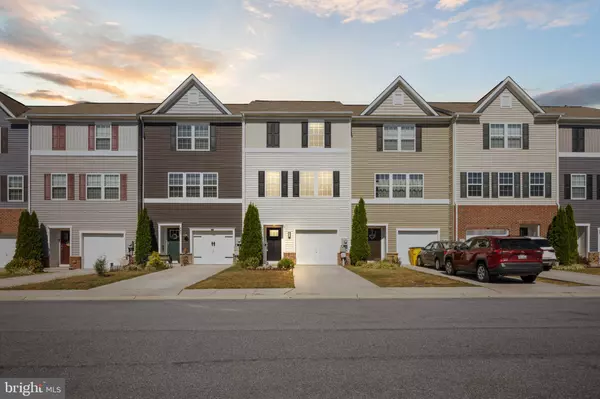 189 MAGELLAN DR, Martinsburg, WV 25404