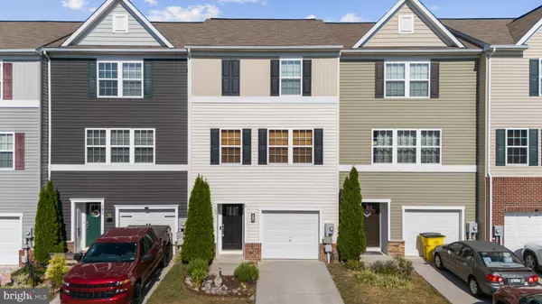 189 MAGELLAN DR, Martinsburg, WV 25404