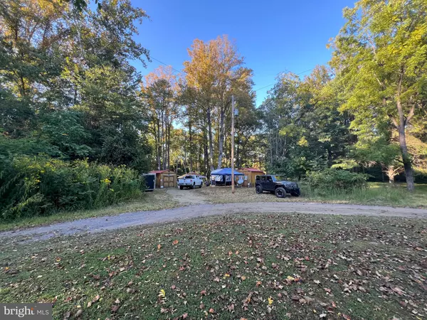 Augusta, WV 26704,HONEY LN