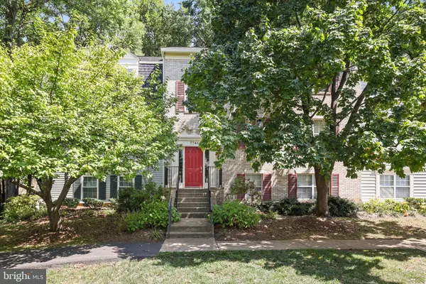 Falls Church, VA 22042,7748 NEW PROVIDENCE DR #85