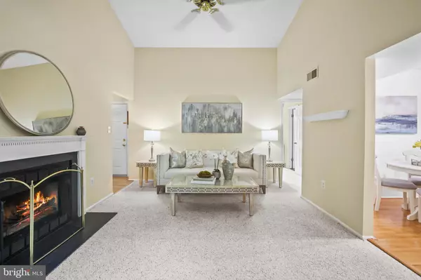 Falls Church, VA 22042,7748 NEW PROVIDENCE DR #85