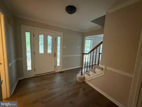 Herndon, VA 20171,3310 APPLEGROVE CT