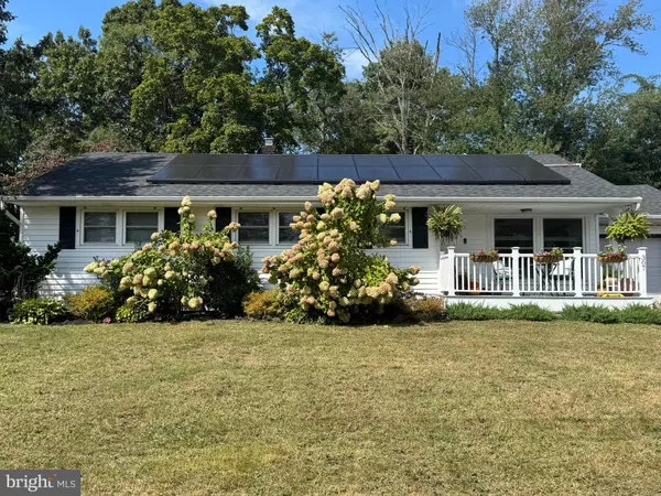 Neptune, NJ 07753,307 WOODLAND AVE