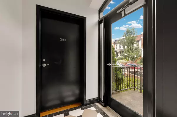 Washington, DC 20009,1840 VERNON ST NW #208