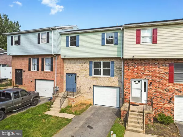 Chambersburg, PA 17201,1448 HOLLYWELL AVE