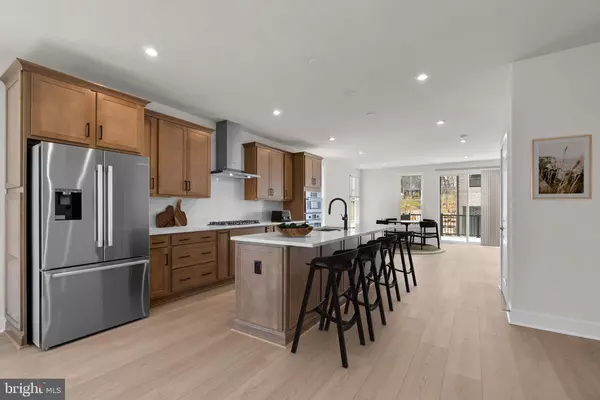 Ashburn, VA 20147,44506 LOWESTOFT SQ